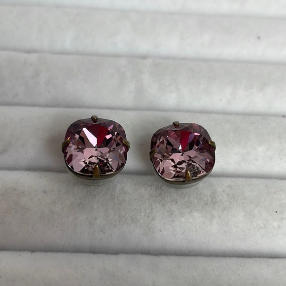 Liz Palacios Swarovski Crystal Large Faceted Brass Tone Earrings. - Picture 2 of 5